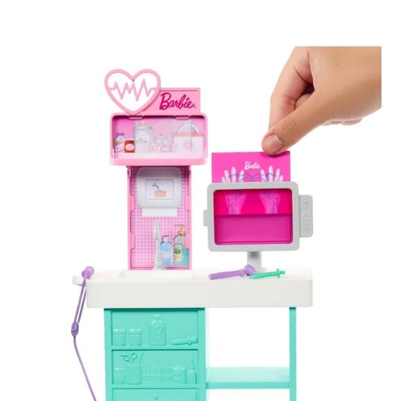 Barbie World Day at the Doctor Toy Playset with Medical Station NWT - Picture 5 of 6